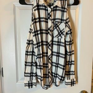 Peekaboo shoulder flannel top